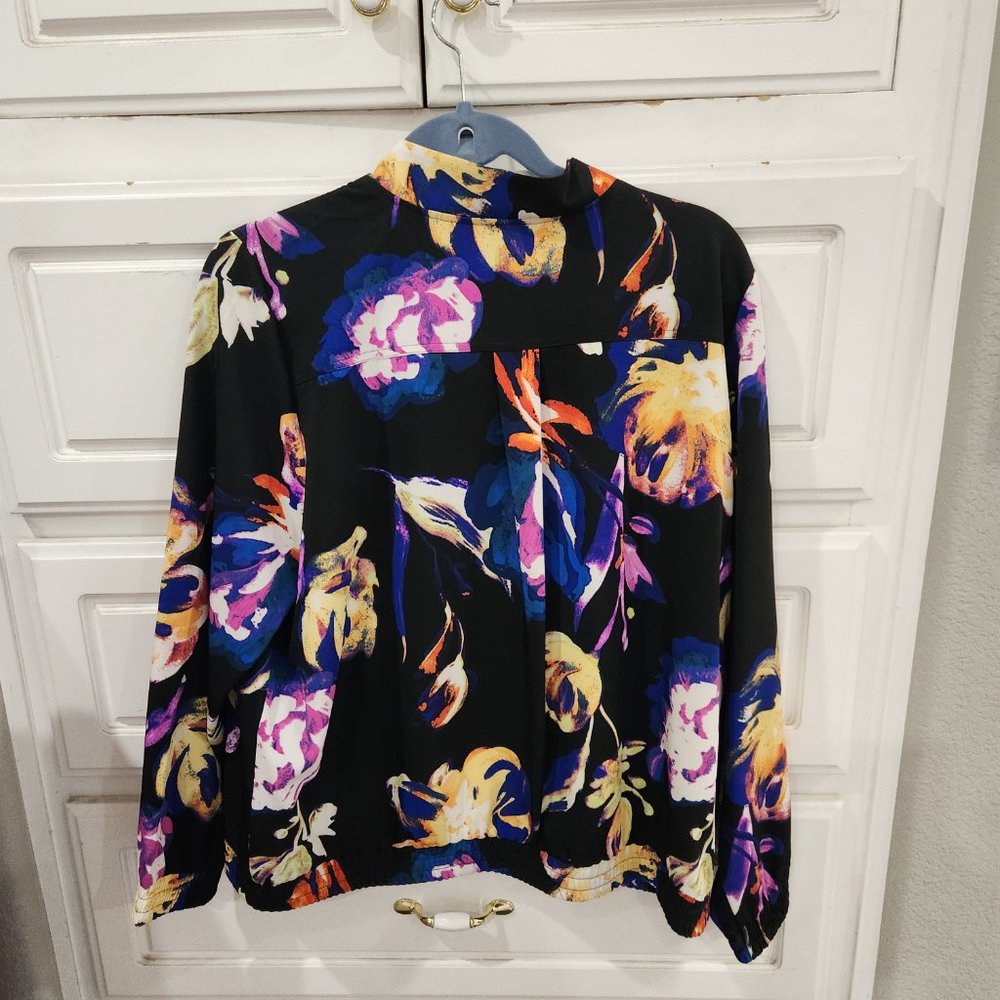 SALE! Susan Graver Lightweight Jacket - Picture 3 of 3